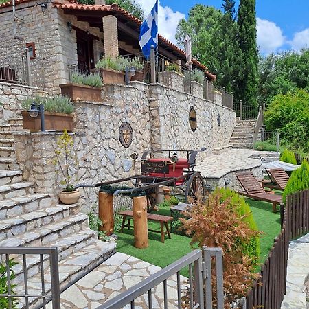 Petra Thea Villa Karitaina Ngoại thất bức ảnh